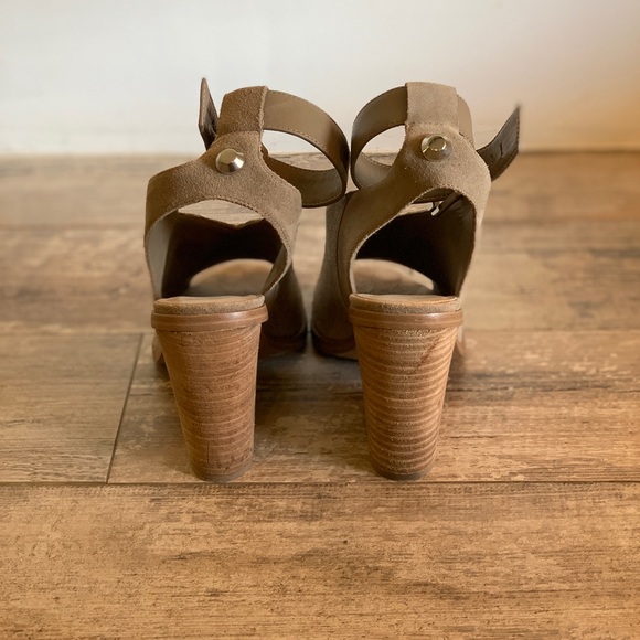 Marc Fisher Ankle Strap Sandals - Picture 3 of 4